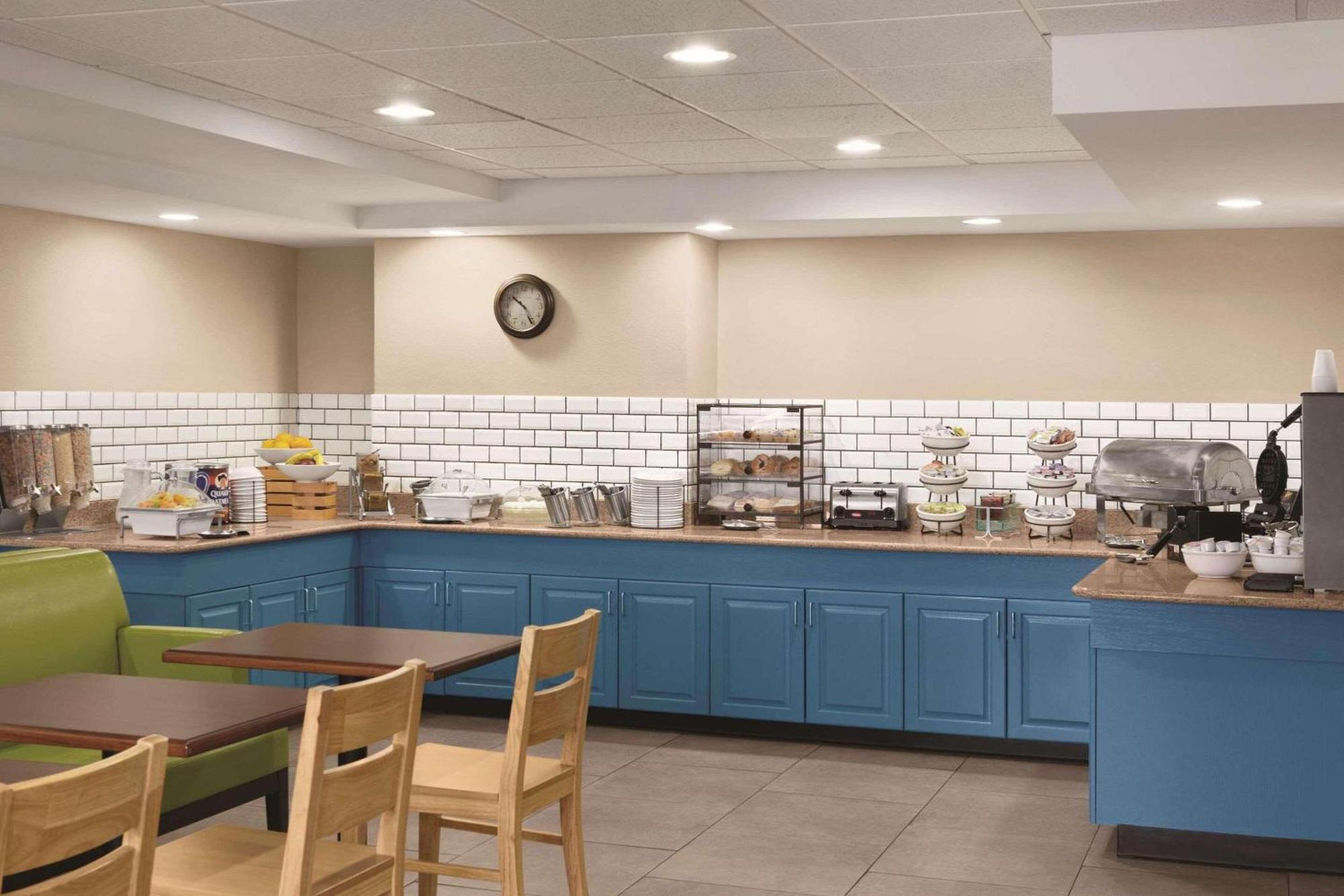 Country Inn & Suites By Radisson, Wytheville, Va Buitenkant foto