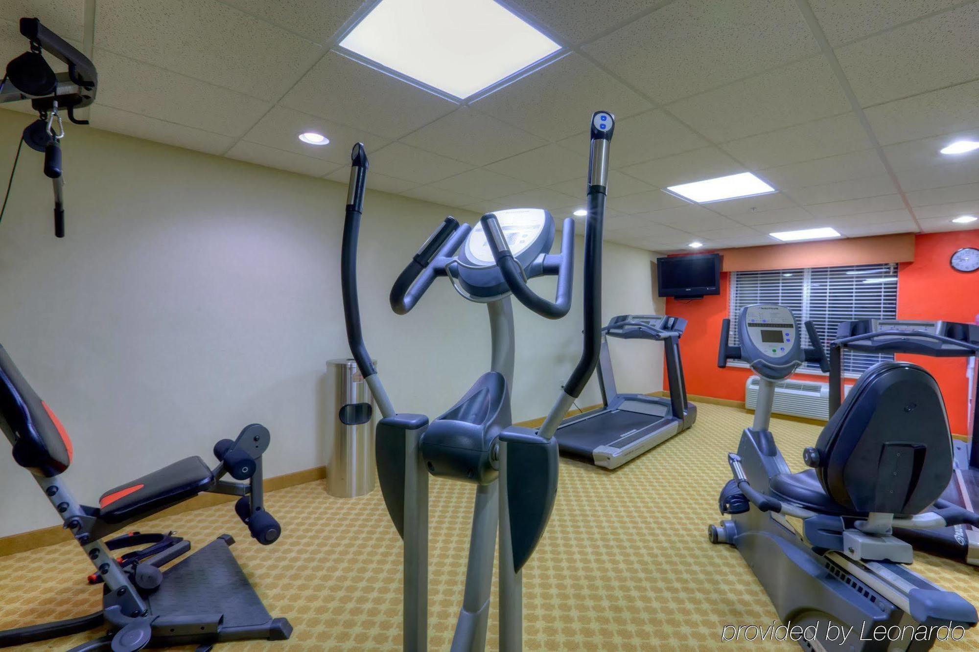 Country Inn & Suites By Radisson, Wytheville, Va Buitenkant foto